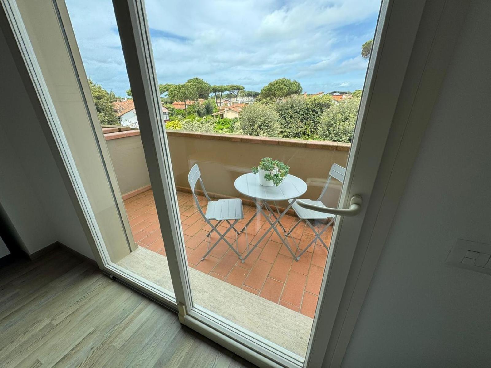 Residence San Francesco Тиррения Экстерьер фото